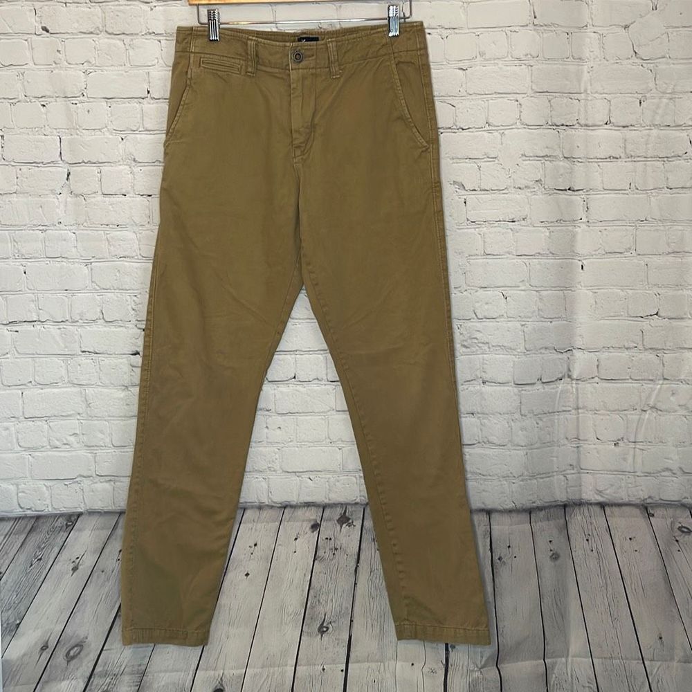 American Eagle Men’s Khaki Slim Straight‎ Jeans size 32 x 34 New without tags
